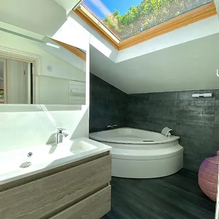 Le Bout Du Monde 度假居 *